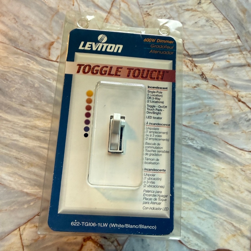LEVITON TOGGLE TOUCH‎ 600W Dimmer Incandescent Single-Pole 3-Way White